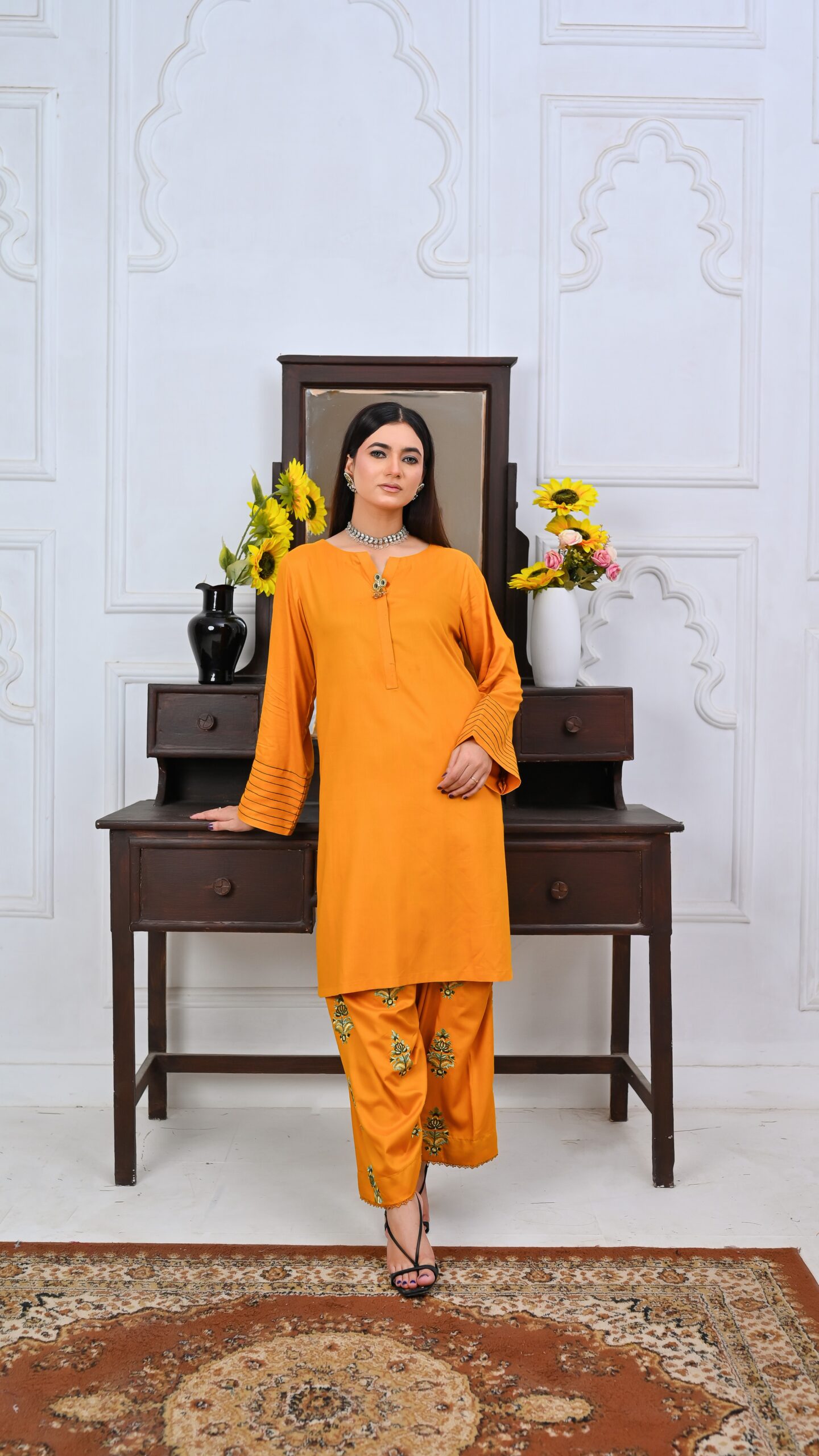 Yellow Charm - Image 3